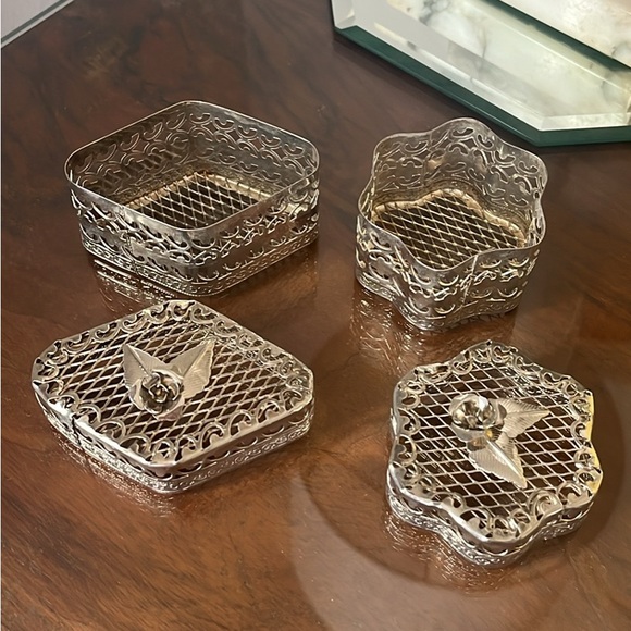 Vintage Filigree Silver Trinket Cloche Box Jewelry - Picture 5 of 5